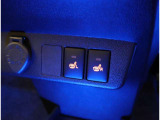 前席にシートヒーター付き。寒い冬場も快適な運転。