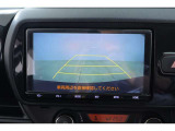 バックカメラが付いているので後方確認が非常にしやすいです。今や運転初心者も熟練者も必須装備!ついていて損はないですね♪