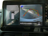 上から丸見えアラウンドビューモニターで、苦手な駐車もラクラク♪車の周囲に子供や障害物などがないかをひと目で確認できて安心ですよ♪