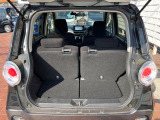 普段のお買い物や通勤、送迎等に十分な荷室スペースを確保しております。セカンドシートを倒すと、大きな荷物の積載も可能です♪