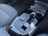 全車、BMWに精通するメカニックにより各車の泣きどころをきっちり整備・修理しており、ご安心して永くいつまでもお乗りいただけるようご提案させていただいております