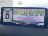【360&deg;ビューモニター】専用のカメラにより、上から見下ろしたような視点で360度クルマの周囲を確認することができます☆死角部分も確認しやすく、狭い場所での切り返しや駐車もスムーズに行えます。