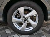 (専用アルミホイール)車種グレードパッケージごとに最適なデザインを設定しております。
