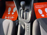 メンテナンスしてある記録簿付きの車両です。(取り扱い説明書&メンテナンスノート)新車購入時からの点検内容が記入してあります!おクルマに関してどんな細かい事でも気になる事があればお気軽にお電話ください!