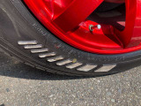 車輌買取も行なっております。商用車から普通車どのようなお車でも買い取ります!査定無料ですのでお気軽にお申し付けくださいませ♪