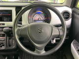 ステアリングも使用感が少なく、きれいな状態となっております♪