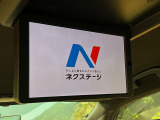 【フリップダウンモニター】大画面モニターで後席でもエンタメをお楽しみいただけます。小さなお子様にも大人気の装備です♪