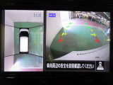 アラウンドビューモニターで車庫入れも空から見ている様に駐車できラクラクです。