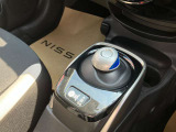e-パワーモデルの専用シフトノブ!慣れるとすごく扱いやすいです。もちろん専用ドライブモードのeペダルも使えます!
