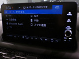 Bluetooth、AM、FM、スマートフォン接続ができます。
