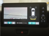 バックカメラ搭載です!車庫入れが苦手な人はもちろん、車両感覚に自信がある人にもお勧めです!見えない箇所が見えるようになるので、低い障害物や隠れてしまっている子供の存在等にも気付く事が出来ます。