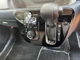 ハンドルに近い位置で、運転席からも見やすく操作しやすい ☆★インパネシフト★☆ どのギアに入っているか一目瞭然(^^)