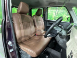 運転席シート廻りは使用感も少なく、良好な状態となっています。丁寧に使われていたことがよくわかりますね。