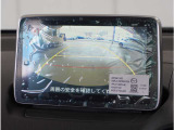 【バックカメラ】駐車が苦手な方でも安心してお乗りいただけます。リバース連動で画面が切り替わるのでとっても便利です。