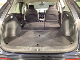 リアシートを倒すと、ラゲッジスペースを広くお使いいただけます!
