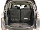 広々としたラゲージスペースを備えています。大きなものや長さのある荷物もしっかりと積み込めます。
