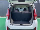 後部座席を倒して使えば荷物もたくさん入るから便利で使いやすい!