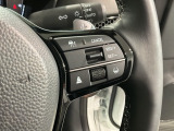 クルーズコントロールを装備しています。高速道路などで一定の速度で走ってくれるので運転が楽ですよ!速度を設定できますので、スピードの出しすぎにも注意できます。