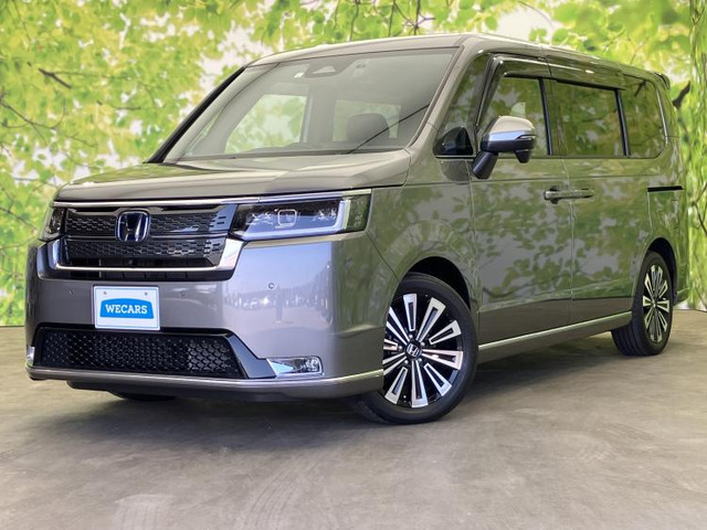 ステップワゴン 2.0 e:HEV スパーダ プレミアムライン 