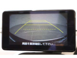 バックカメラが装備されており、後方の安全確認はもちろんのこと狭い場所での駐車や雨の日・夜間など視界の悪いコンディションでのストレスの軽減にもなります!