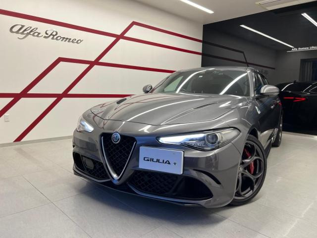 ジュリア 2.9 V6 ビターボ クアドリフォリオ 