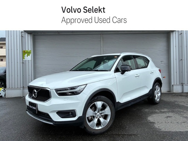 XC40 T4 AWD モメンタム 4WD