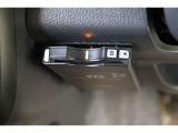 ボイスタイプのETC搭載。高速道路出入口もスマートに通過! 今やマストアイテムですね。納車前には使用できるようにセットアップをさせていただきます。ETCカードの取扱もしておりますのでご相談ください。