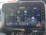 日産純正メモリーナビ。操作も簡単なタッチパネルです。