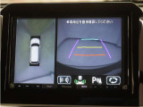 バックカメラ搭載です!車庫入れが苦手な人はもちろん、車両感覚に自信がある人にもお勧めです!見えない箇所が見えるようになるので、低い障害物や隠れてしまっている子供の存在等にも気付く事が出来ます。