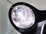 ◆ディスチャージヘッドライト◆ ハロゲンライトより光量が多く、明るくて視認性がいいので、夜間走行時も安全に運転できます!
