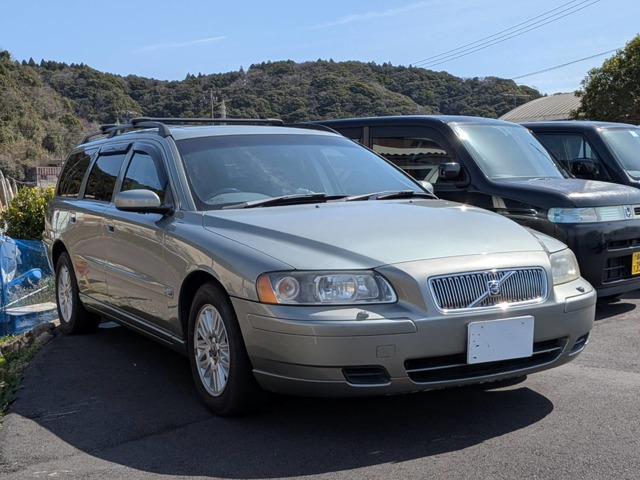 V70 ベースモデル
