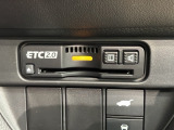 いまや快適なカーライフに欠かせないETCが付いています。