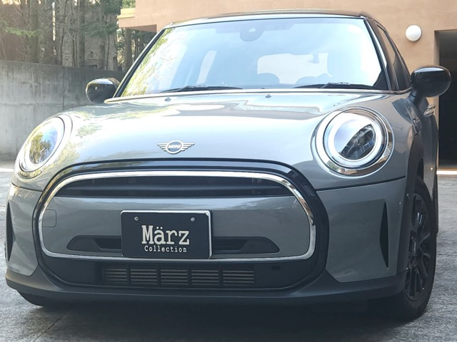 ミニ クーパー 5ドア DCT