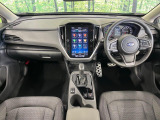 クロストレック 2.0 リミテッド 4WD 
