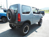 ジムニー XG 4WD TB カスタムパーツ多数