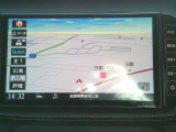 純正のメモリーナビを搭載。