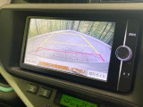 【バックカメラ】駐車時に後方がリアルタイム映像で確認できます。大型商業施設や立体駐車場での駐車時や、夜間のバック時に大活躍!運転スキルに関わらず、今や必須となった装備のひとつです!