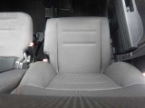 常に使うフロントシート。運転席は毎回使用する部分ですので、座り心地が重要です!ぜひ一度体感してみてください!