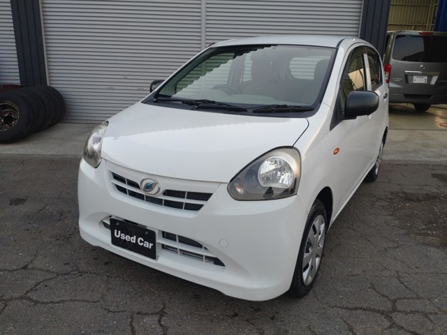 ダイハツ ミライース 