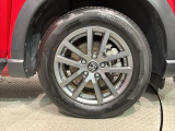 ご納車までの期間ですが、県内のお客様は1,2週間、県外のお客様は2,3週間ほどでご納車が可能となります。但し、お支払いや書類の状況によっては多少の前後もありますので、その際には何卒ご了承下さい。