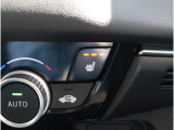 シートヒーター装備付き車!!座席に埋め込まれた電熱線によりシートを暖めることが出来る装備で、温めたられたシートは、寒い冬には最適です!!