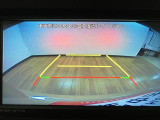 バックカメラを装備!運転席から見えにくい部分をナビの画面に映して、安全に操作が出来ます。