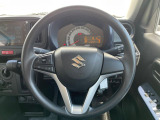 ステアリングも使用感が少なく、きれいな状態となっております♪