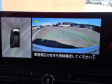 上からの視点で狭い駐車場への駐車などに役立つアラウンドビューモニターです♪