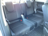 3列目シートです。大人でも快適に過ごすことができます。