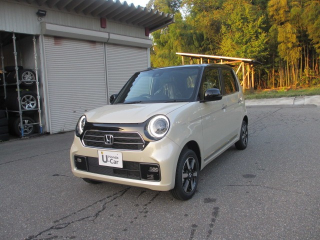 N-ONE プレミアム 4WD 