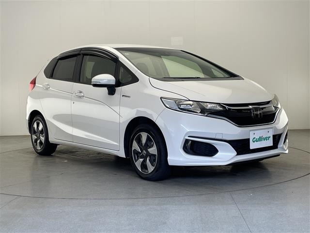 フィット1.5 ハイブリッド F修復歴無し