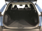 広々としたラゲージスペースを備えています。大きなものや長さのある荷物もしっかりと積み込めます。