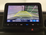バックモニター付きで、車庫入れやバック時の後方確認をサポート。