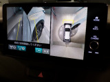 バックカメラもあるので後退時も安心です。視点も切り替えができて便利です。